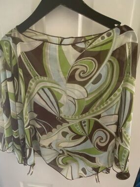Moa Moa Green, Brown and Cream Abstract Swirl Top
